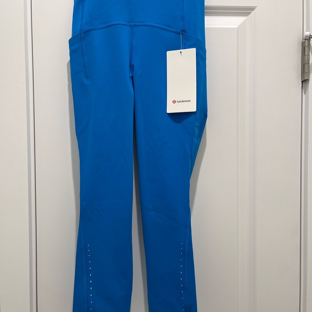 Lululemon Crop Pants Swift Speed High Rise 21" Luxtreme Size 2 Poolside